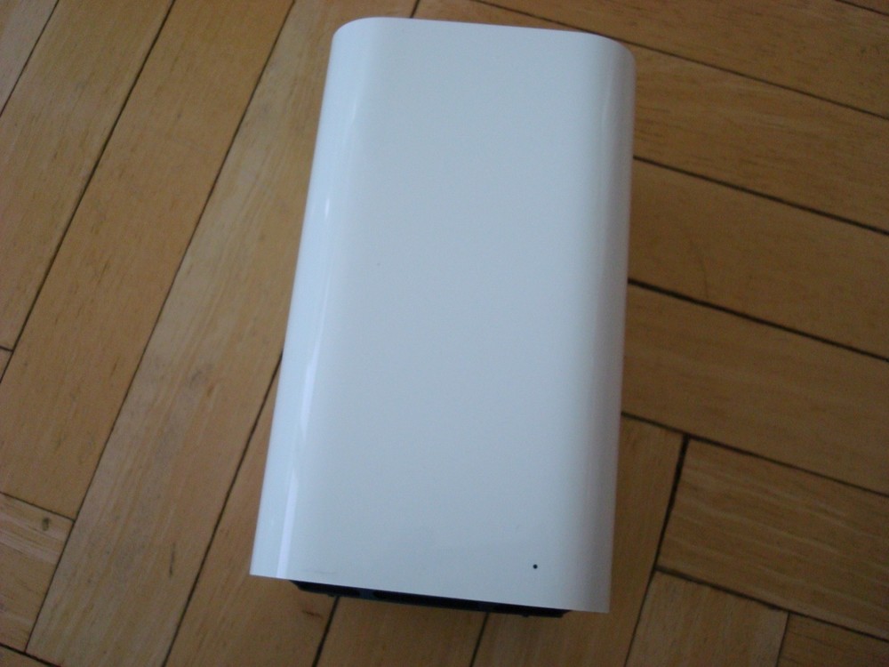 Apple Time Capsule 2TB – A1470 - ME177LL/A