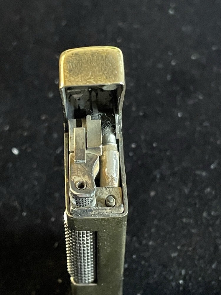 Vintage Dunhill Gold Played Lighter - Good Spark