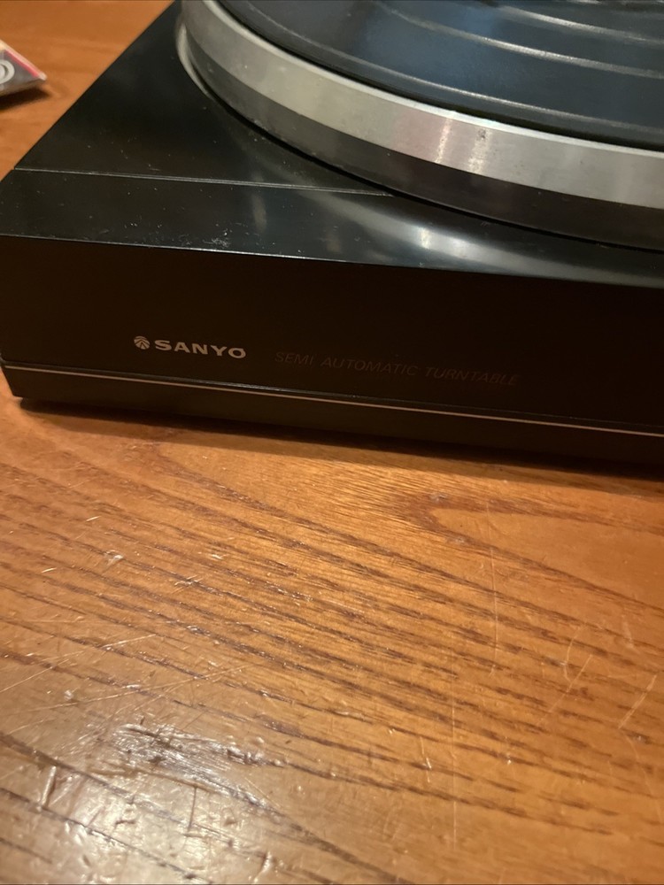 Sanyo TP 266 Semi-Automatic Turntable Record Player Untested, Or For Parts
