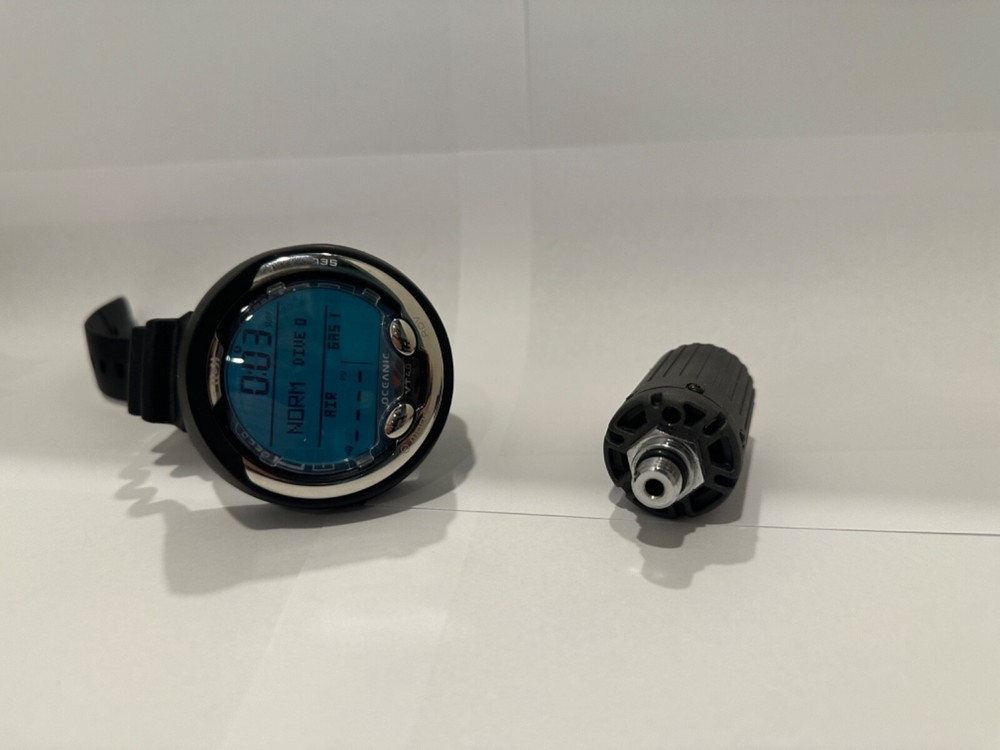 Oceanic VT4 Air Integrated Wrist Style Scuba Dive Computer + Transmitter