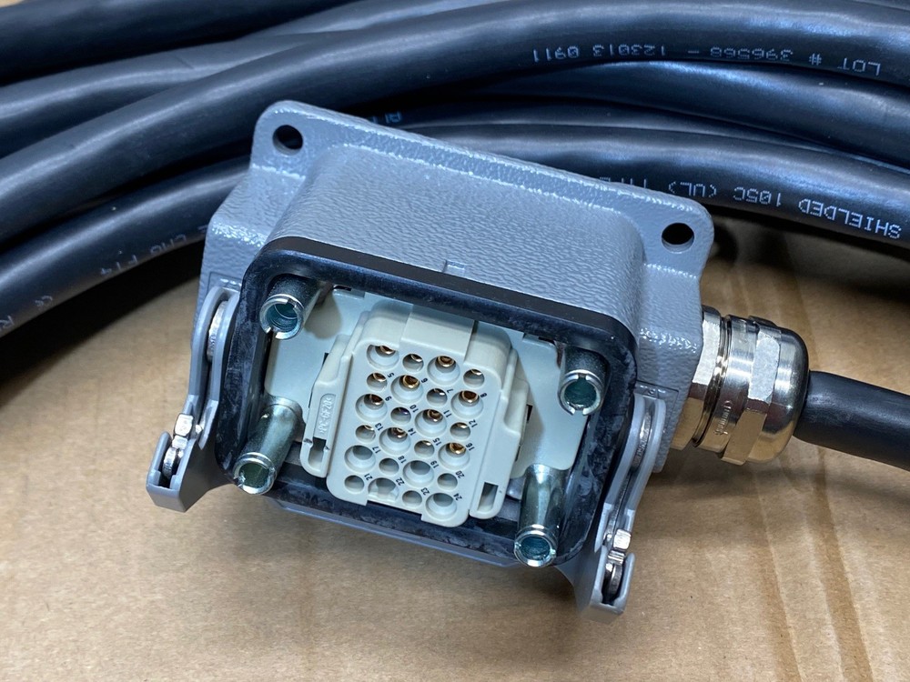 FANUC EE-6595-185-106 ROBOT SVON INTERLOCK CABLE ASSEMBLY