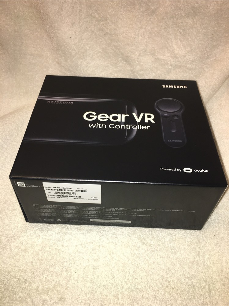 Samsung Gear VR Powered Oculus VR Headset w/Controller SM-R324