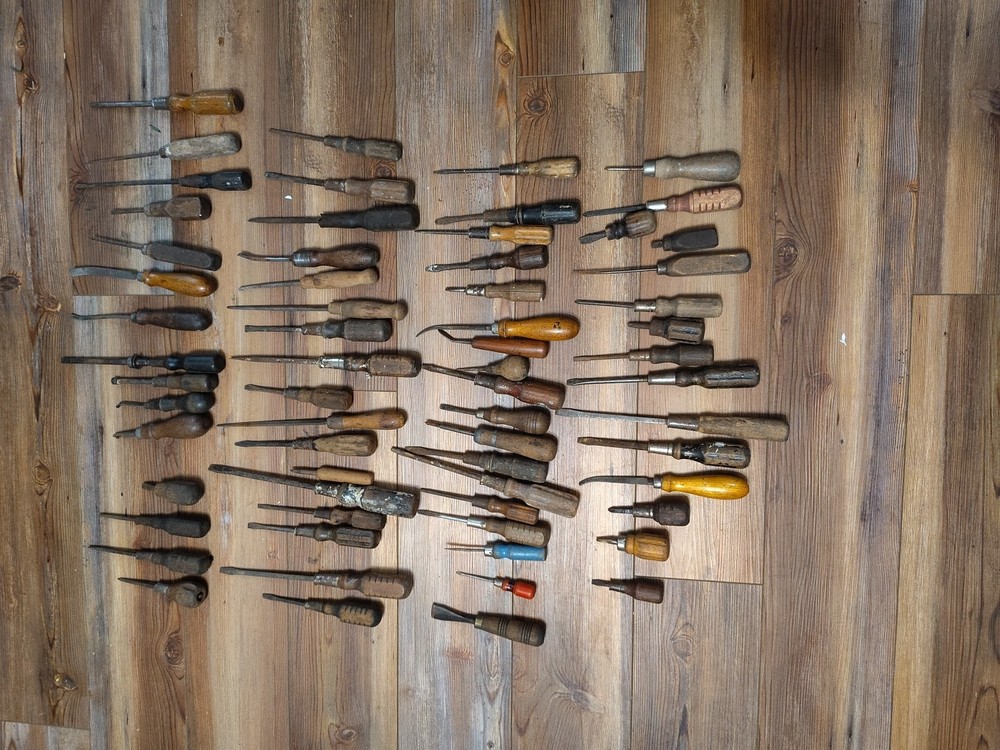 Antique Wood Handle Tools Selliing 5 At A Time