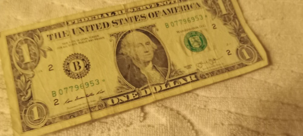 US paper money error note duplicate 2013 $1* star note B08599611* + flipper?