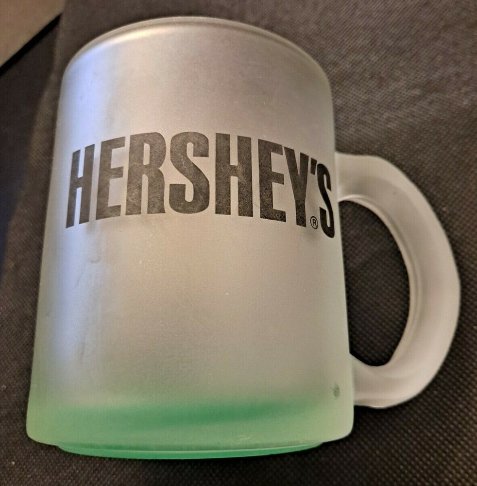 HERSHEY'S COW MUG!   e3284XNN