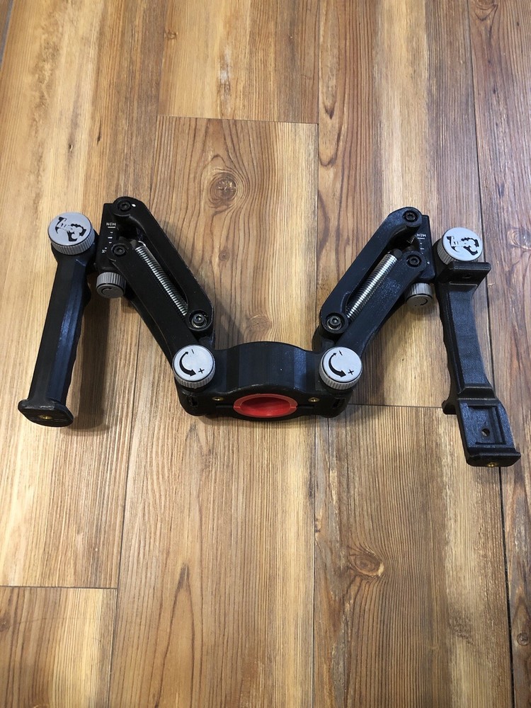 Scotty Handheld Gimbal Stabilizer For Cameras AS IS NOT TESTED