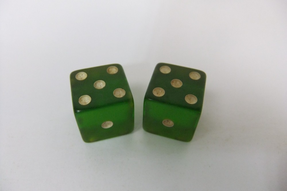 Green Translucent Bakelite Cheater Dice 9/16”
