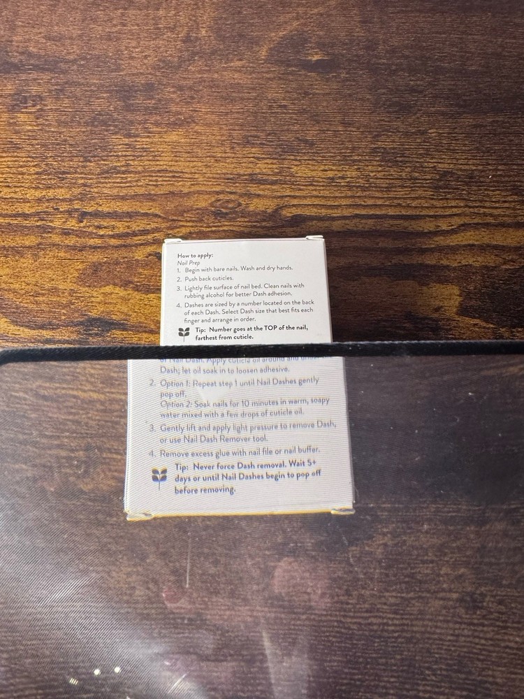Plastic Hand Held Magnifying Lens- Perfect For Reading