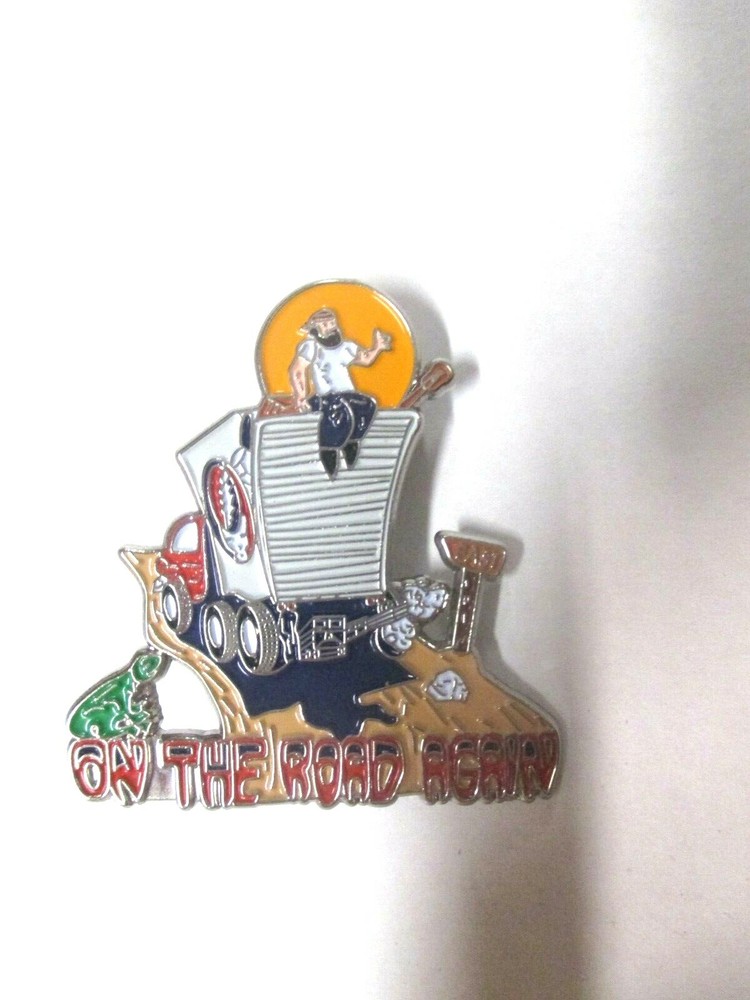 GRATEFUL DEAD RELIX ON THE ROAD PIN # 32