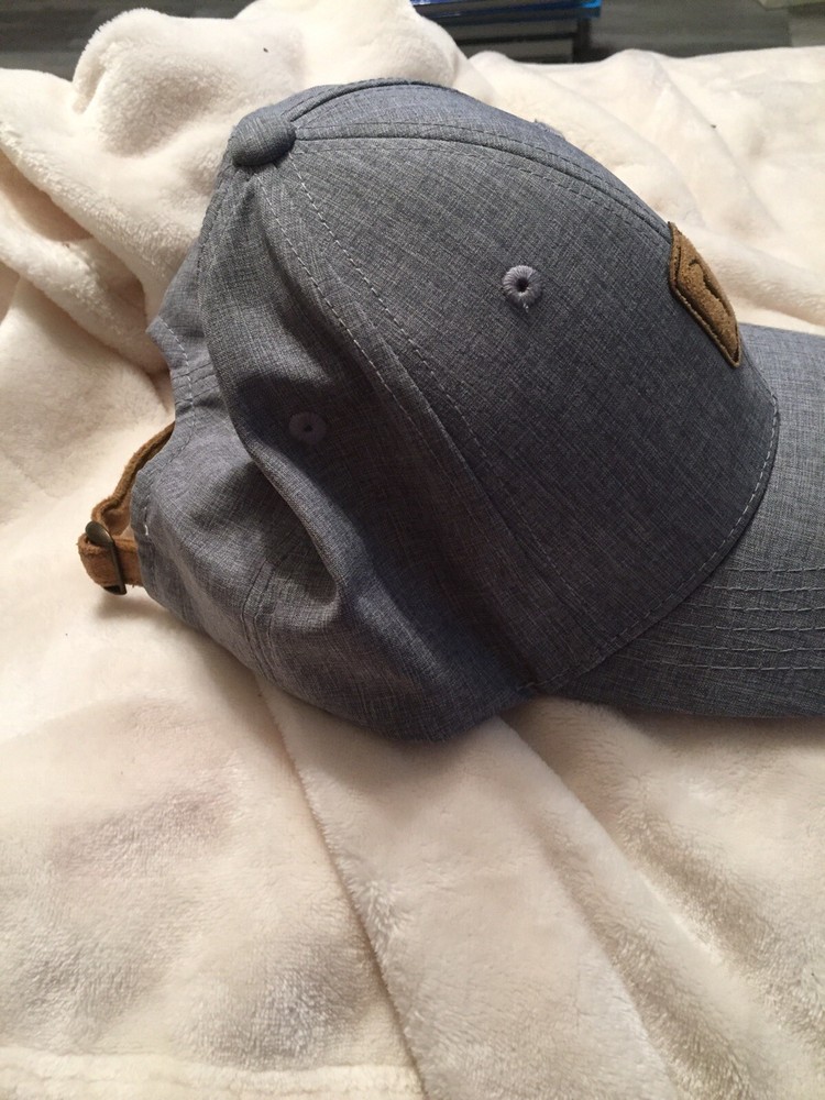 PGA Tour Hat Golf Ball Cap Grey Tan EUC