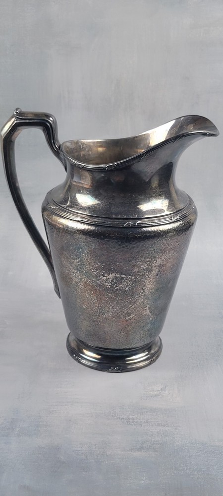 Vtg Silverplate 1928 Reed & Barton Water Pitcher Jug Hammered Pattern 5585