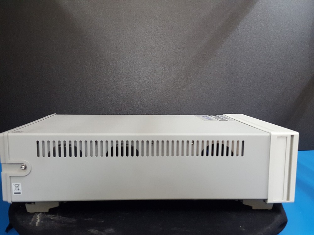 Agilent 3499B: Switch / Control System Main Frame (1342)