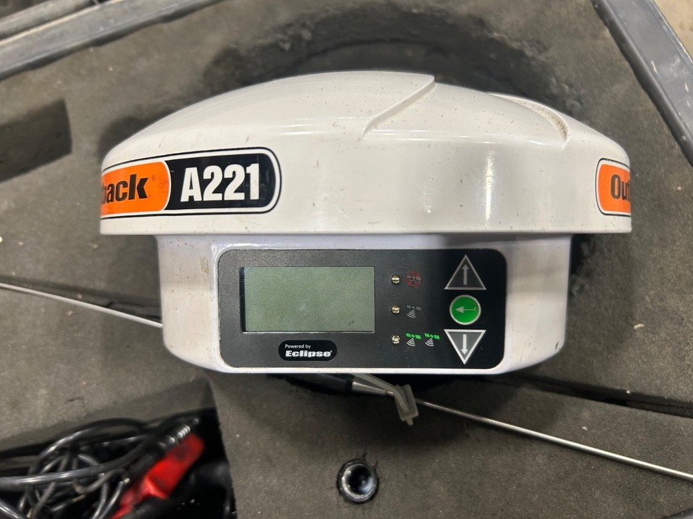 Outback A221 RTK Base Station 900mhz