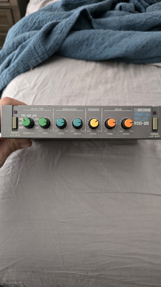 Boss RDD-20 Digital Delay Effect Unit Micro Rack Series Half Rack Mount