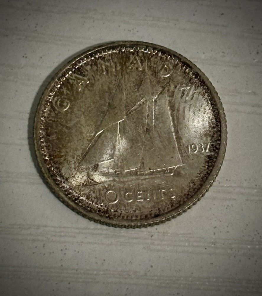 1937 Canada Silver 10 Cents - BU