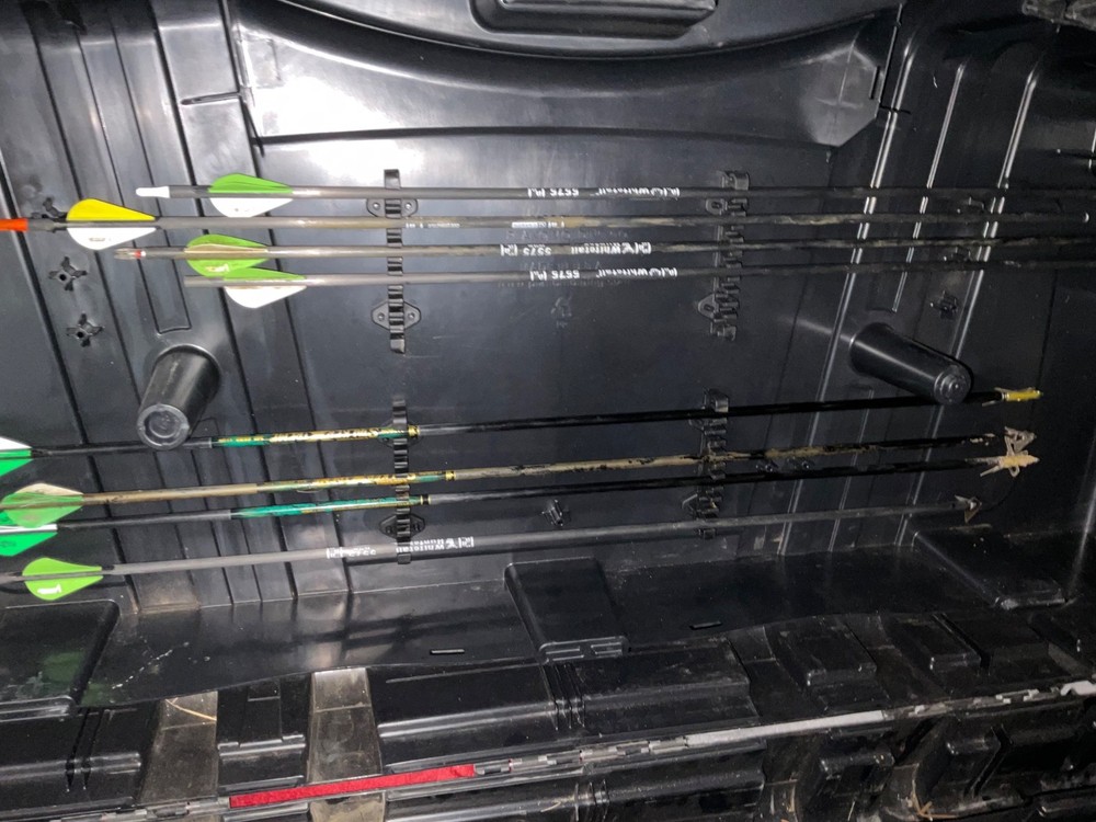 NICE 👍👍MATTHEWS SOLO CAM SE4 DXT COMPOUND BOW 70lbs