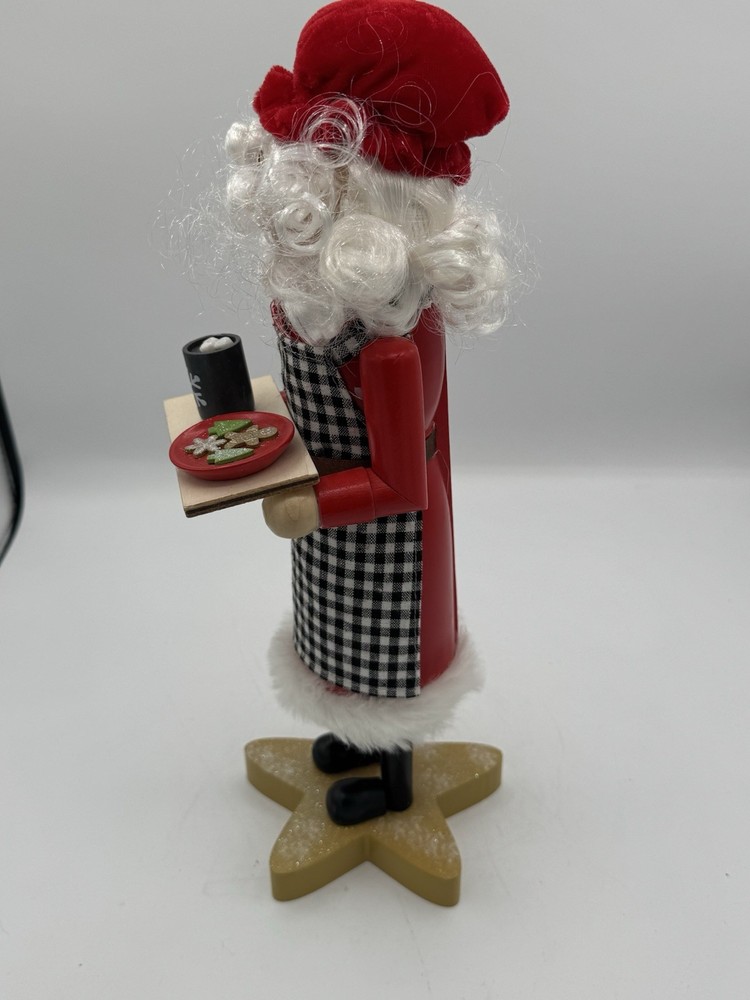 14” Mrs Clause Nutcrackercwith Cookies