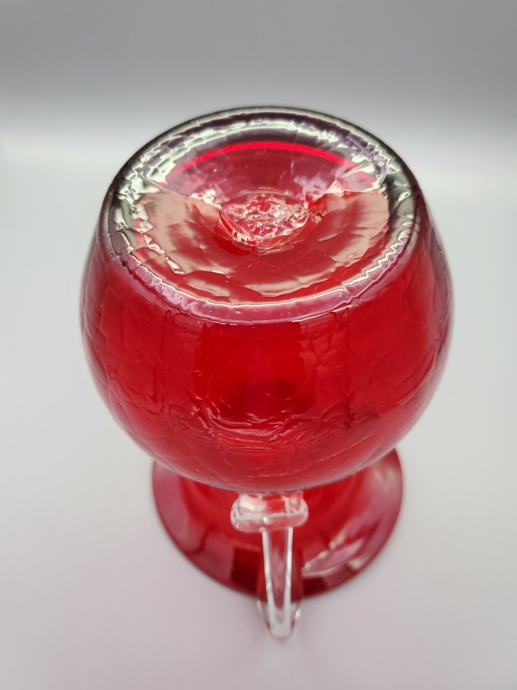 VINTAGE RED CRACKLE ART GLASS PITCHER WITH APPLIED HANDLE