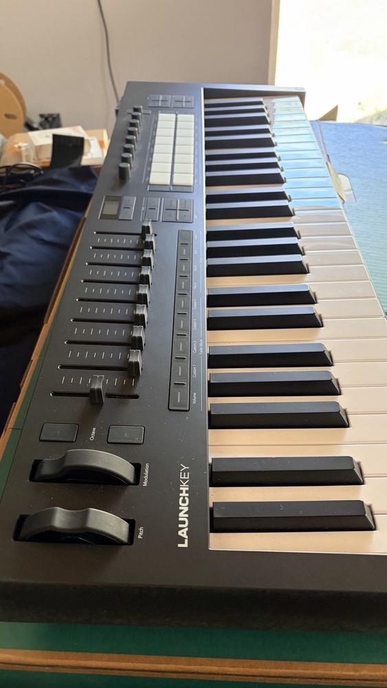 Novation Launchkey 49 MK4 49-key Keyboard Controller