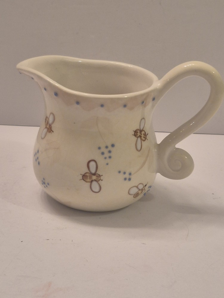 Block Buzz Buzz Creamer By Deb Mores 1999 Beehive Bees