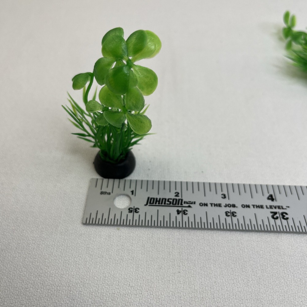 2 PC Xunyee Plastic Aquarium Plants