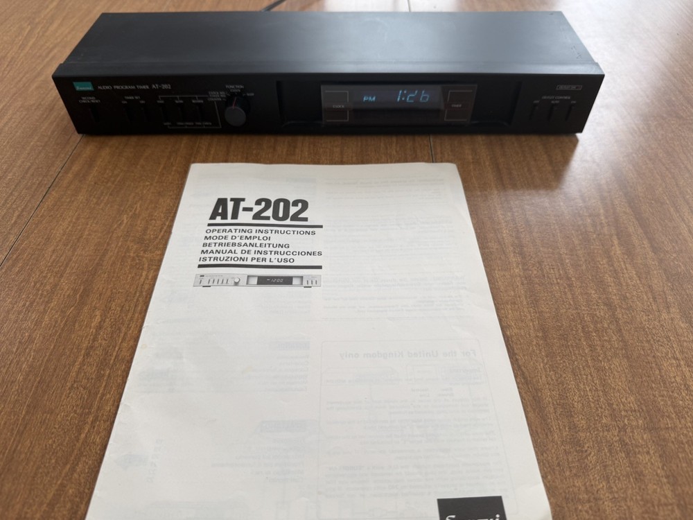 Sansui AT- 202 audio program timer in black. 3 outlets to control system. Tested
