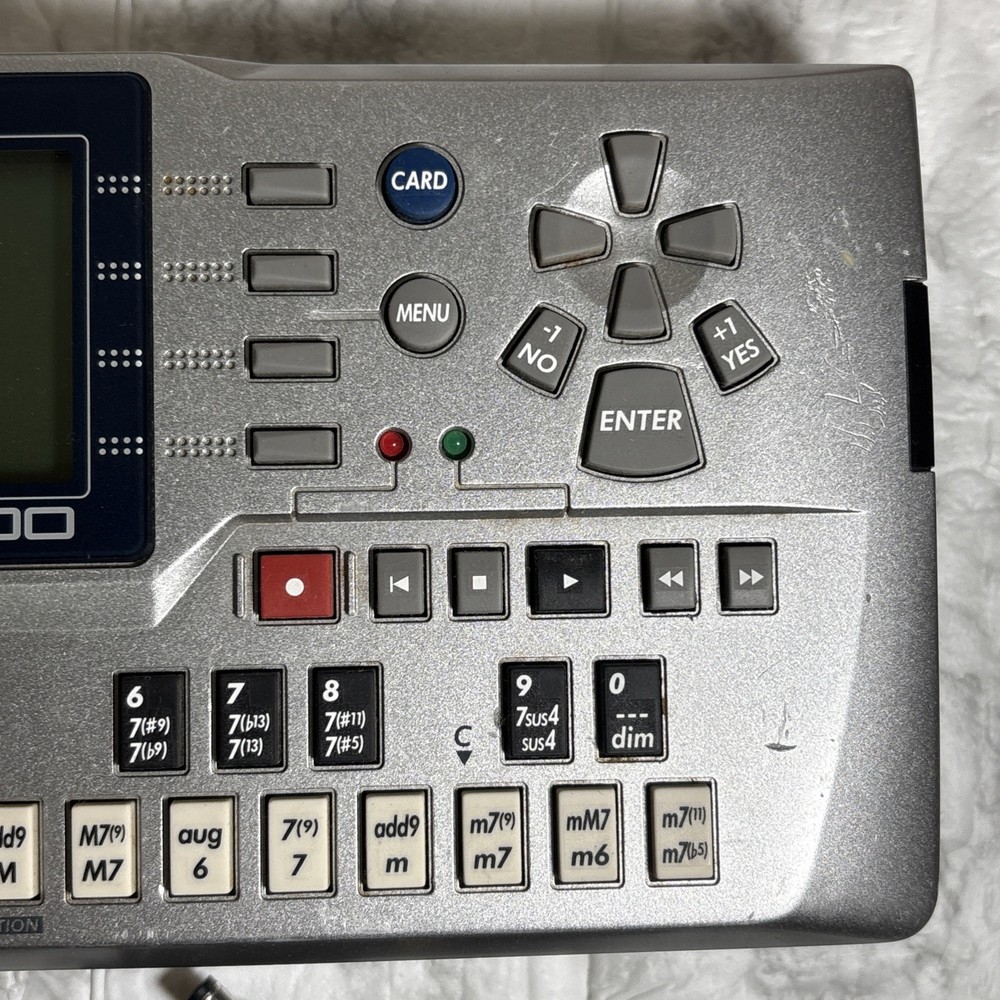YAMAHA QY100 Music Sequencer Sampler Sound Module
