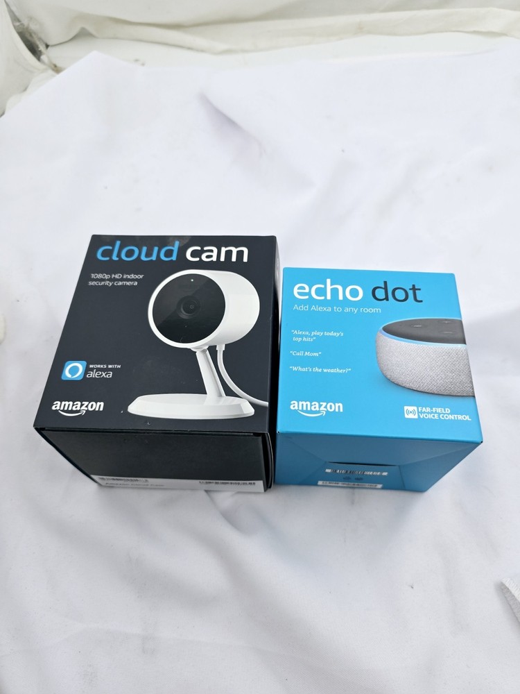 NEW Amazon Echo Dot 3rd Gen Smart Speaker with Alexa And Amazon Cloud Cam