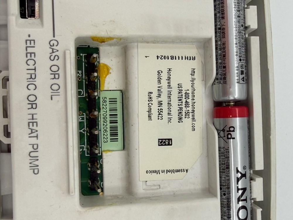 Honeywell Home RTH111B Non-Programmable Thermostat