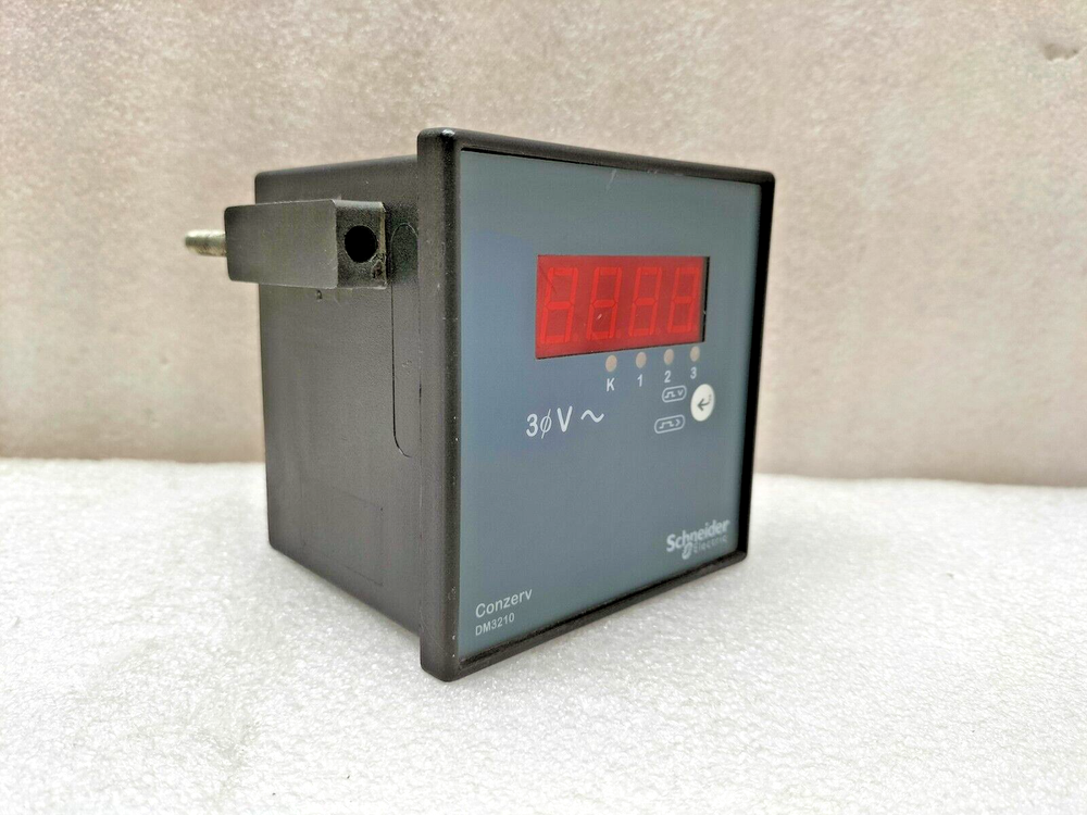 SCHNEIDER ELECTRIC CONZERV DM3210 THREE PHASE VOLTMETER