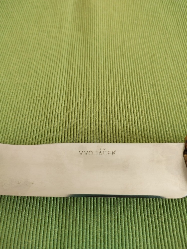 Vintage knife with deer horn handle