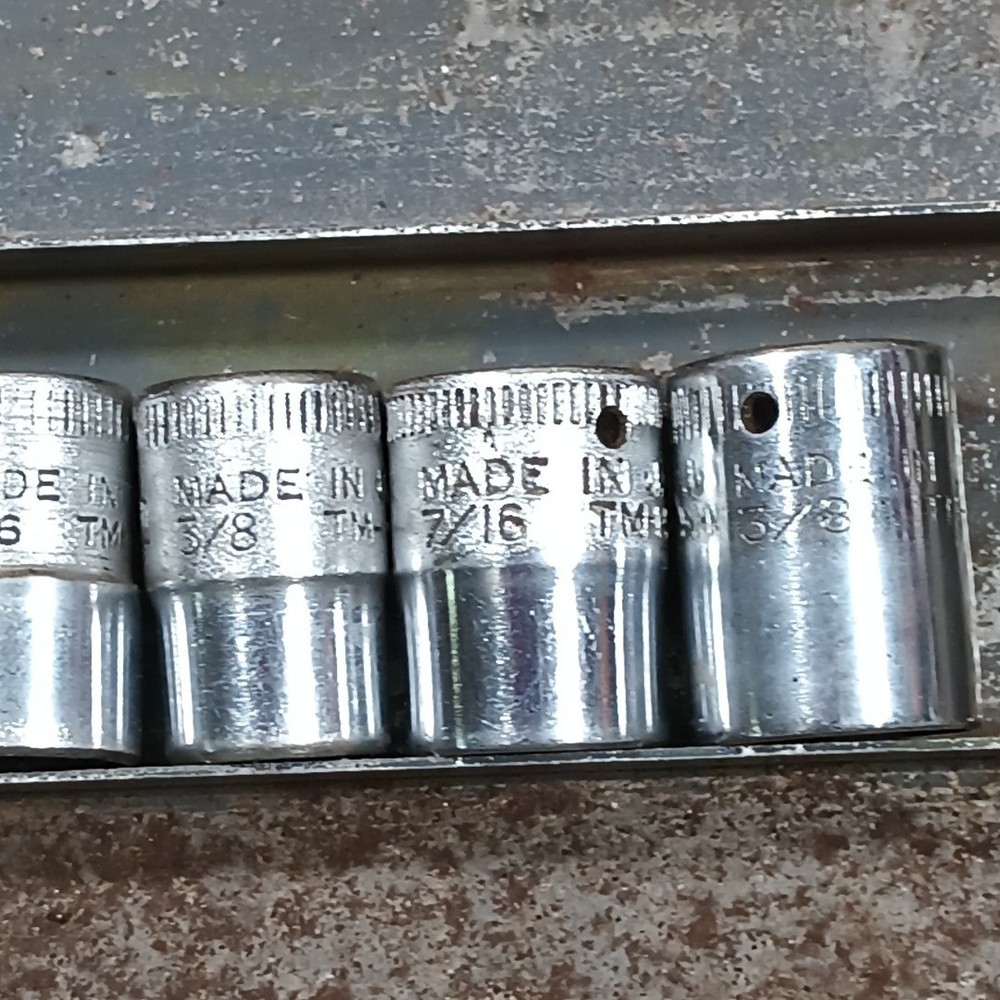 Vintage Snap-On Tools Midget Socket Wrench Set Embossed Metal Case M70 SAE