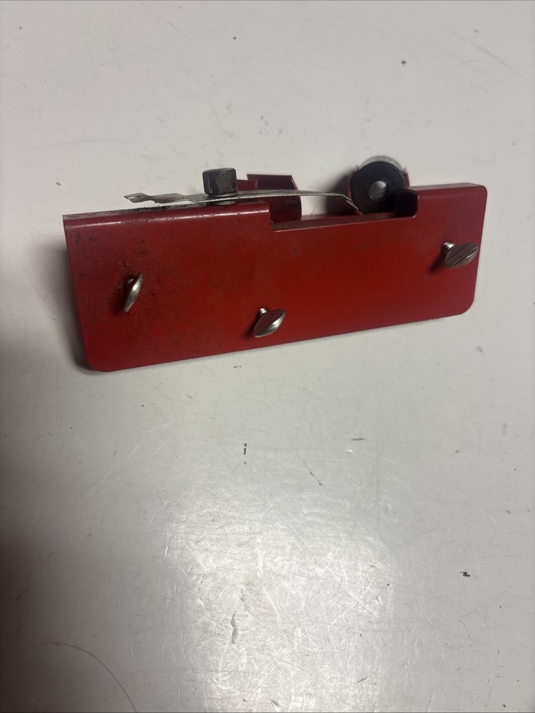 Vintage Chainsaw Blade Sharpening Guide File-N-Guide Chainsaw Blade Sharpener