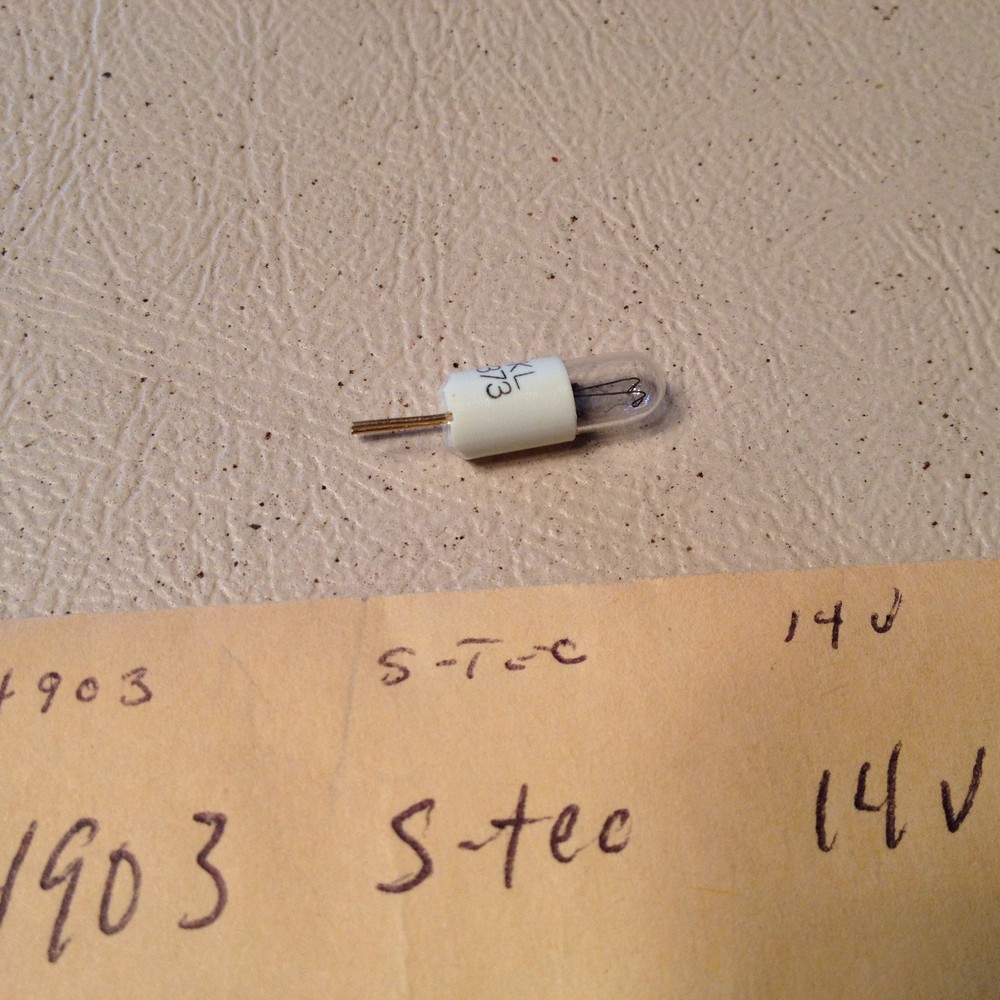 S-tec Lamp 14vdc,  pn 4903,  NOS