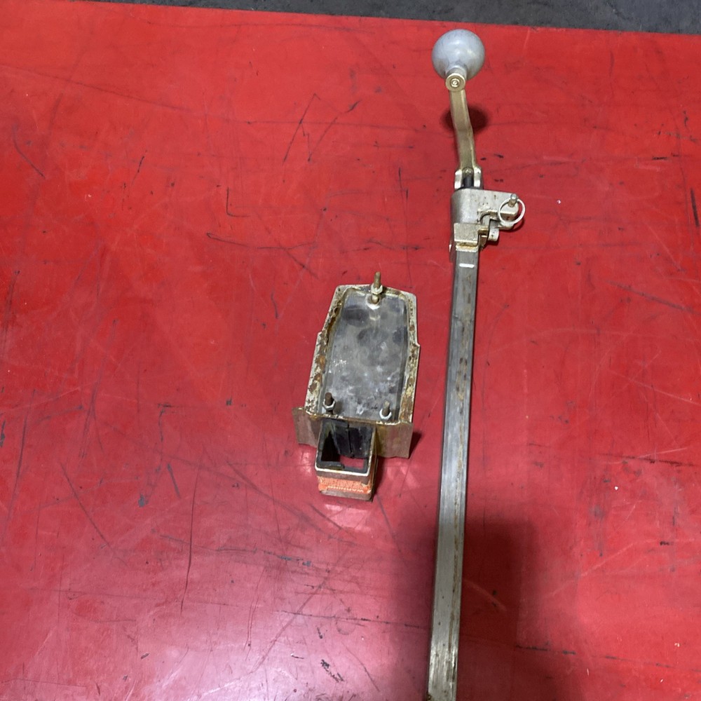 Pre-Owned Edlund Commercial Manual Can Opener Model #G-2 With Base
