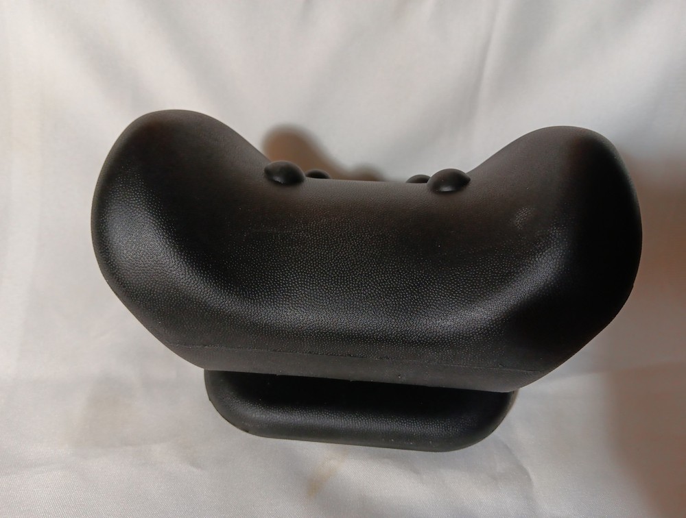C-Shaped Cervical Traction Device - Excellent Condition!! Black