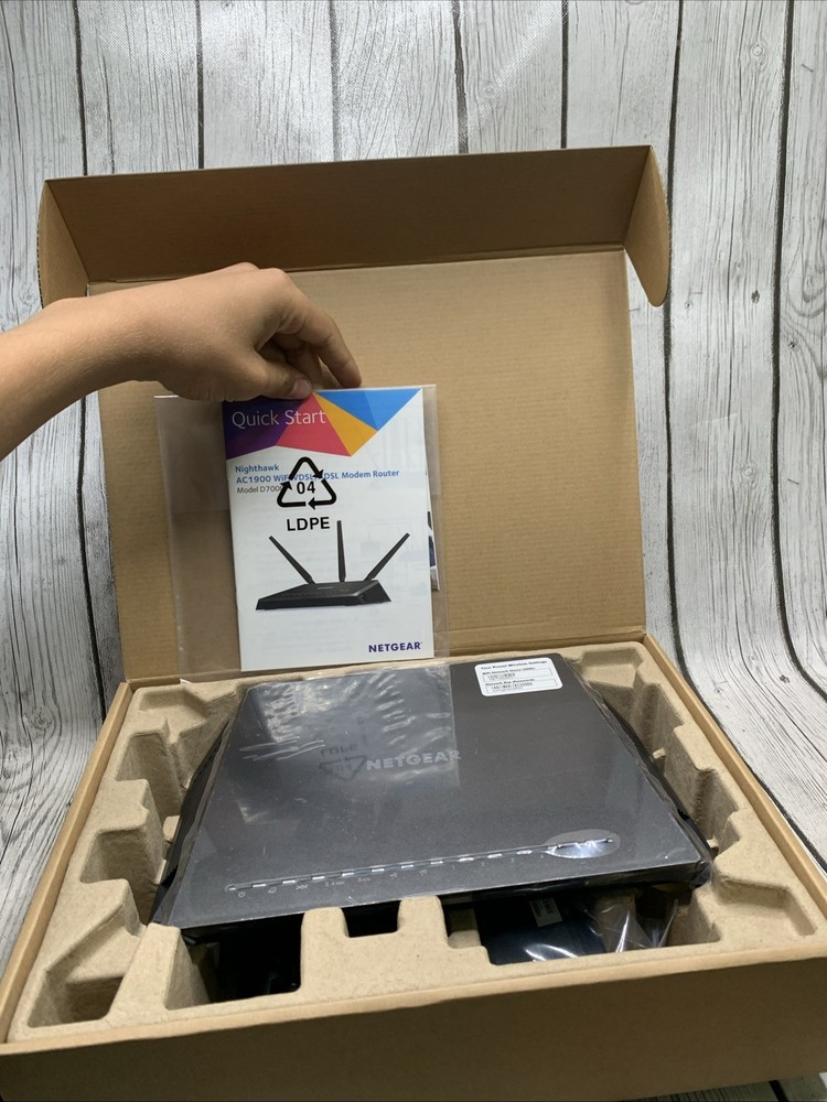 Netgear Nighthawk Smart WiFi Router AC1900