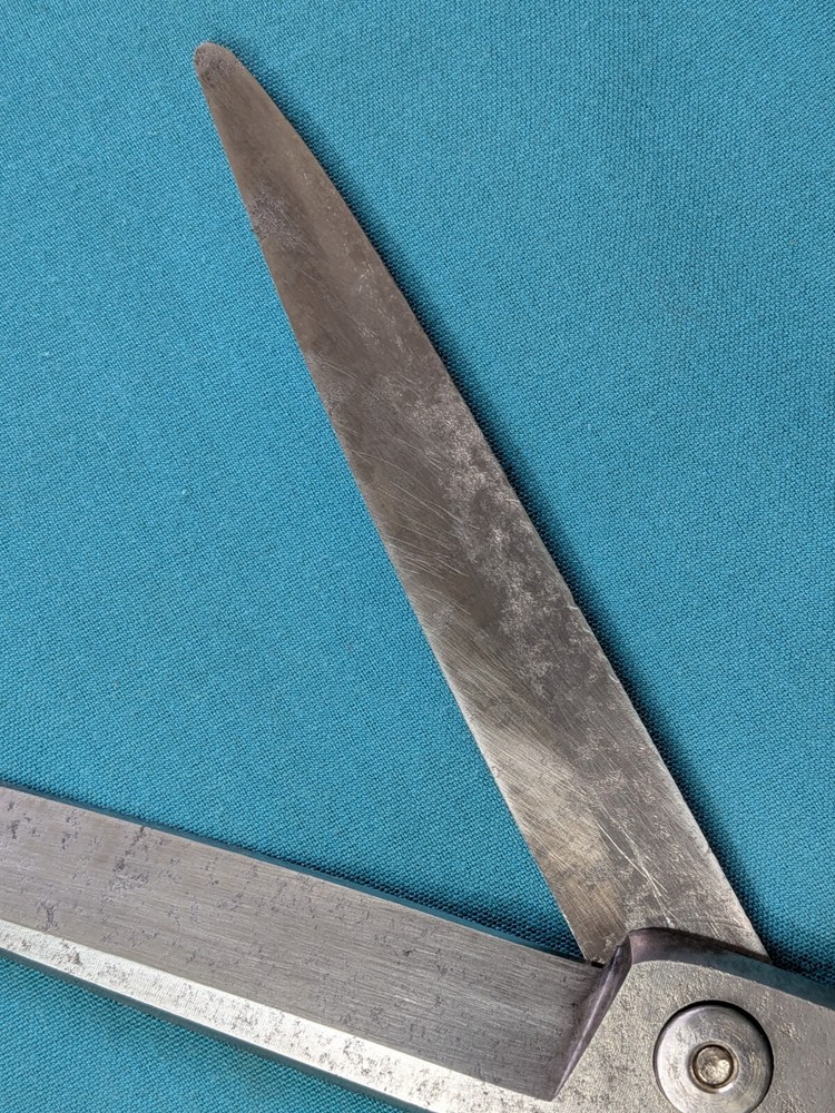Unknown 12" Heavy Duty Scissors/Shears w/ Fresh Paint and Sharpening