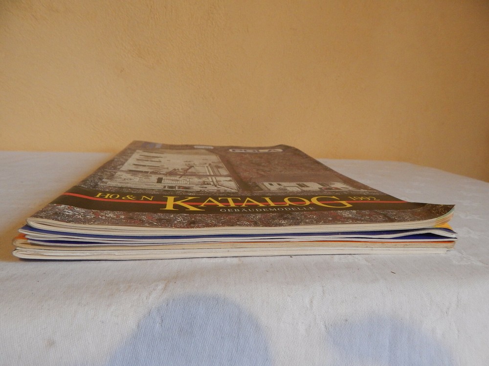 Lot catalogues HO N - POLA