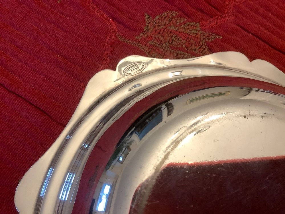Vintage Yeoman Silver Plate Entree Serving Dish