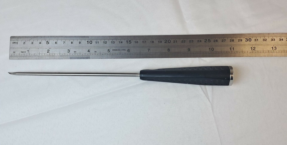 Linvatec 8201, 30-degree Microfracture Awl