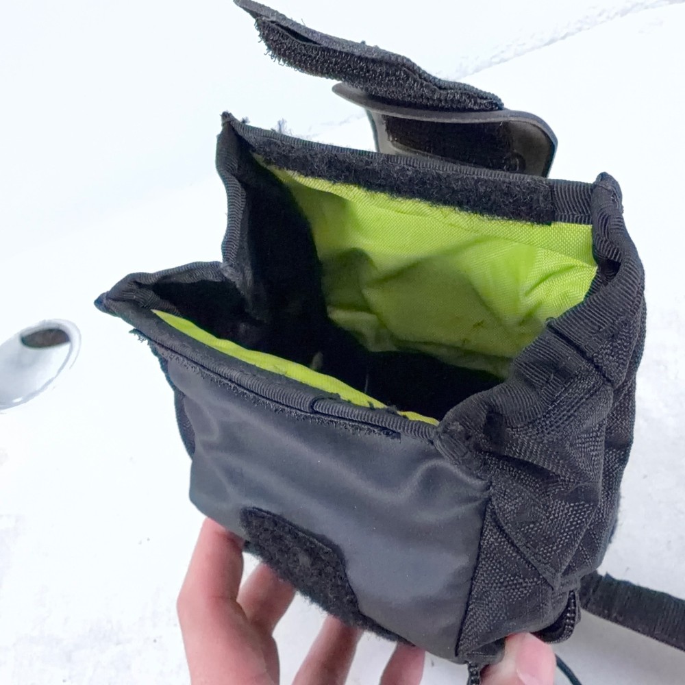 Specialized Roll Top Seat/Saddle Bag Black Waterproof Expandable