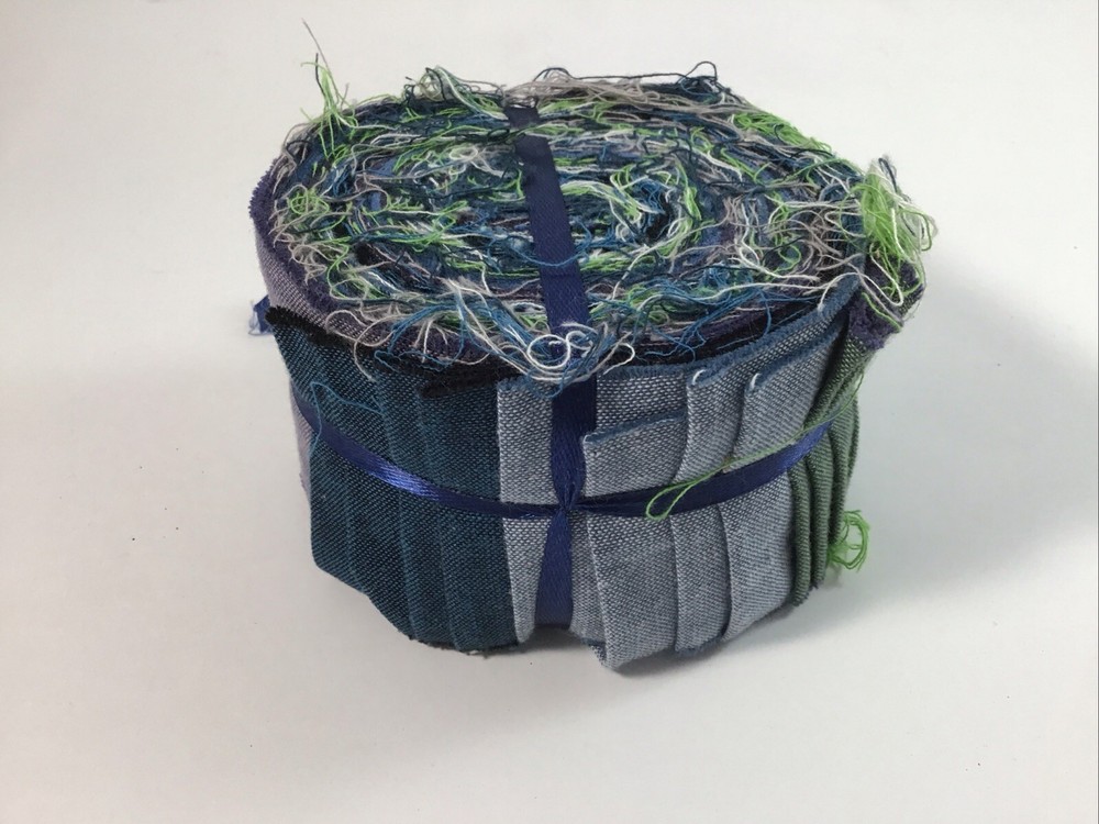 FR Fabric Roll 20 Strips "Luminary Dark Solids" Fabric Roll 2 1/2" x 42"