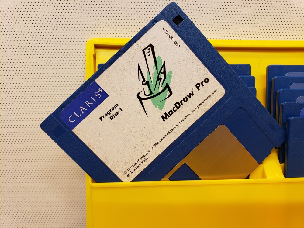 Vintage Claris MacDraw Pro Apple Macintosh Floppy Disk Software Set Mac 3.5"