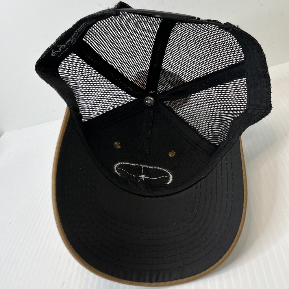 Realtree Outfitter Est 1986 Adjustable Mesh Snap Back Cap Hat