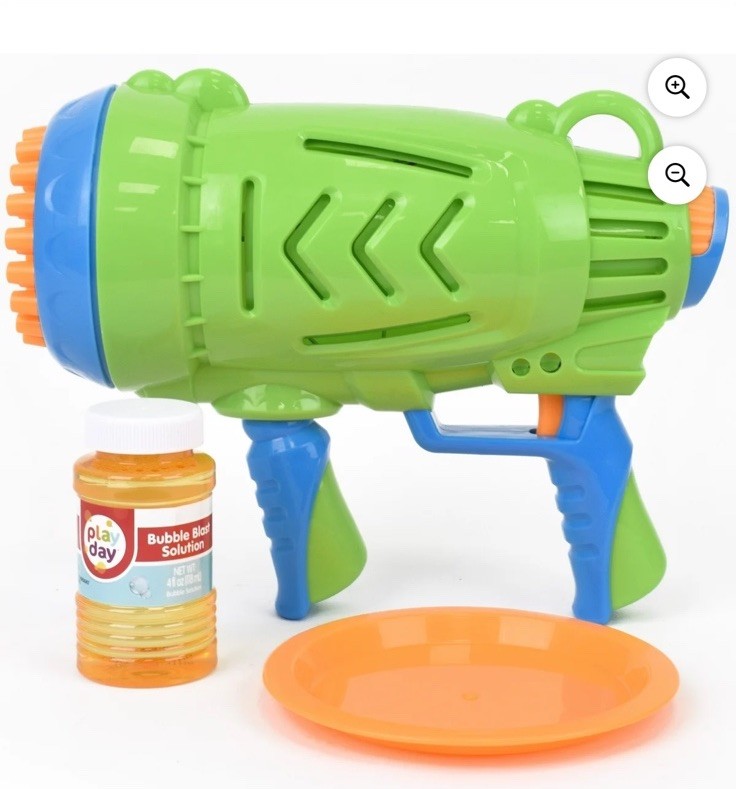 Play Day Bubble Barrage Blaster 3 Pieces Includes 4oz Solution & Drip Tray