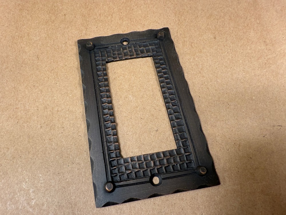 Bungalow Style Double Blank Switch Plate In Solid Cast Brass - Oil-Rubbed Bronze
