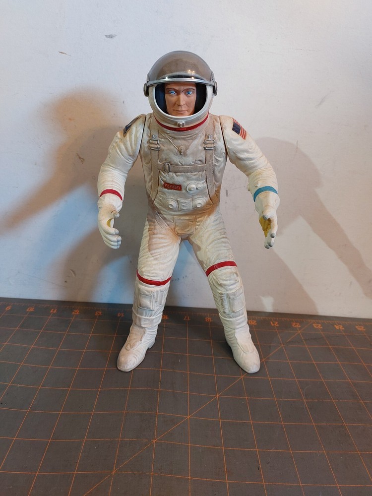 Revell Astronaut Bruce Mccandless Model Painted Incomplete Missing MMU