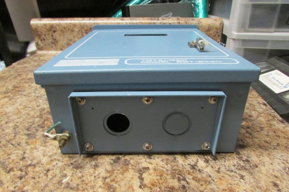 APTECH Totalizer Model SST-2430 Control Box ONLY