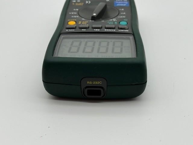 Jameco MS8226T TRUE RMS Multimeter Auto Range DMM Capacitance Temperature Meter